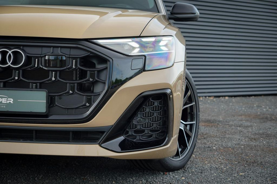 Audi Q8 60 TFSI e quattro Pro Line S Competition / Sakhir Gold / Pano / Incl BTW / B&O / ACC