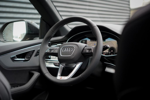 Audi Q8 60 TFSI e quattro Pro Line S Competition / Sakhir Gold / Pano / Incl BTW / B&O / ACC