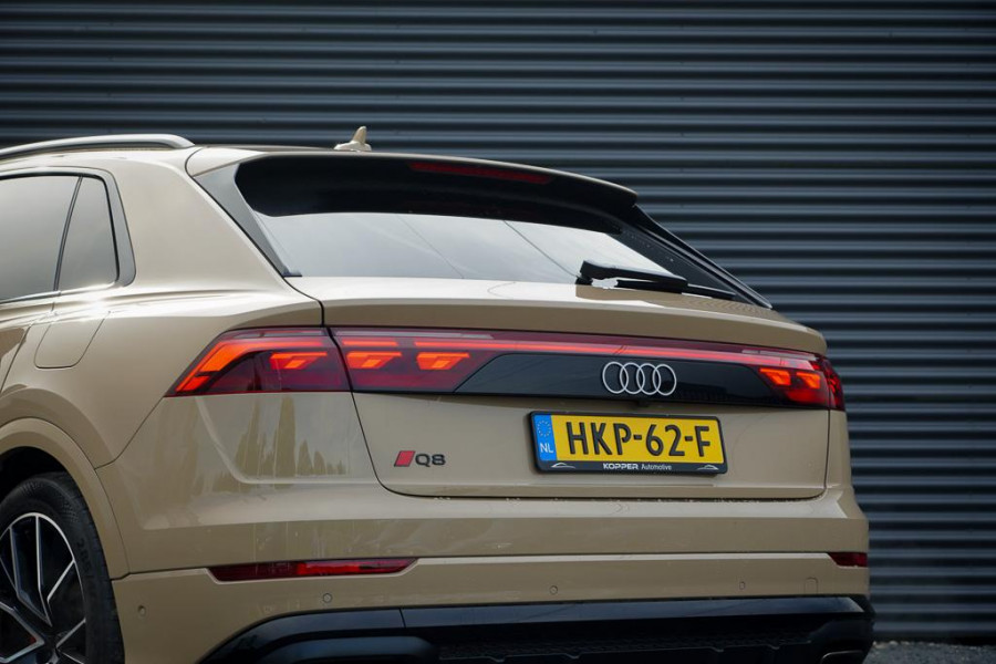 Audi Q8 60 TFSI e quattro Pro Line S Competition / Sakhir Gold / Pano / Incl BTW / B&O / ACC