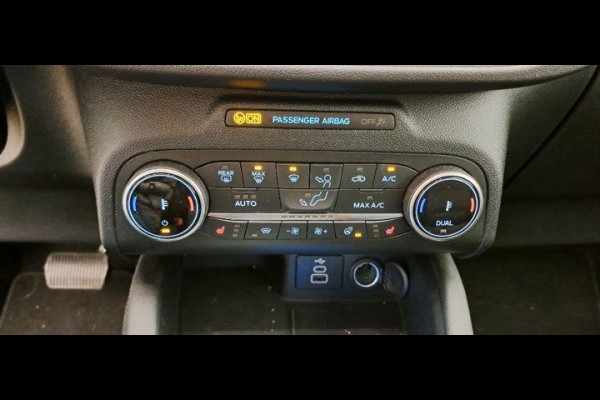 Ford Kuga 2.5 PHEV Titanium 225pk | Driver Assistance Pack | Winterpack | AGR Stoelen met half leder | Trekhaak Wegklapbaar | Michelin Cross Climate