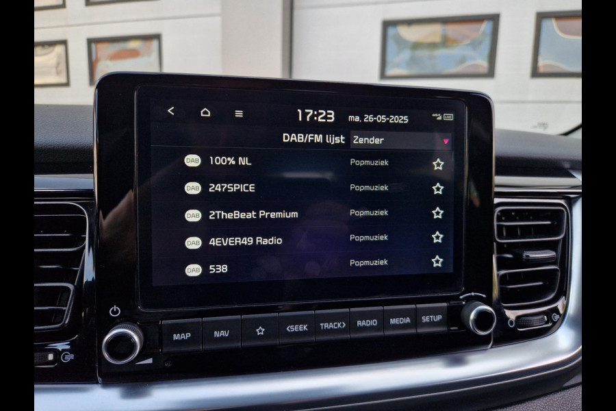Kia Stonic 1.0 T-GDi MHEV DynamicPlusLine | Key-Less | Clima | Navi | licht- en Regensensor |