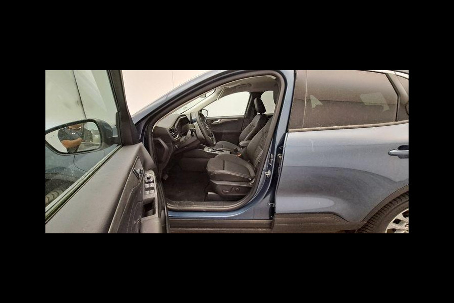Ford Kuga 2.5 PHEV Titanium 225pk | Driver Assistance Pack | Technology Pack | Winterpack | AGR Stoelen met half leder | Trekhaak afneembaar | Michelin Cross Climate
