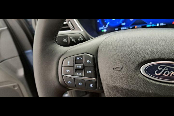 Ford Kuga 2.5 PHEV Titanium 225pk | Driver Assistance Pack | Technology Pack | Winterpack | AGR Stoelen met half leder | Trekhaak afneembaar | Michelin Cross Climate