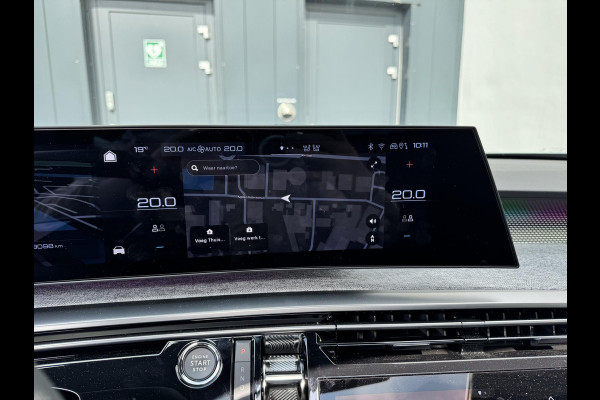 Peugeot E-3008 GT Avantage 73 kWh | Panoramadak | Meer foto's volgen