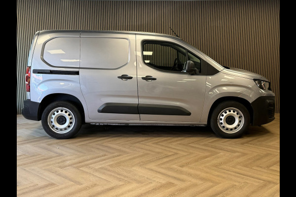 Peugeot Partner 1.6 BlueHDI Premium APPLE CARPLAY / CRUISE / TREKHAAK / CAMERA / PARKEERSENSOREN / AIRCO