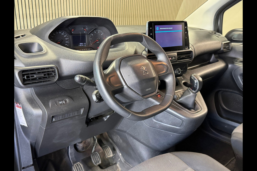 Peugeot Partner 1.6 BlueHDI Premium APPLE CARPLAY / CRUISE / TREKHAAK / CAMERA / PARKEERSENSOREN / AIRCO