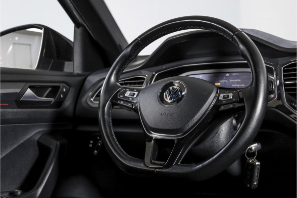 Volkswagen T-Roc 2.0 TSI 190 PK 4Motion Sport - Automaat | Dig. Cockpit | Cruise Control | Stoelverw. | PDC | NAV + App. Connect | ECC | Afn. Trekhaak | LM 17" |