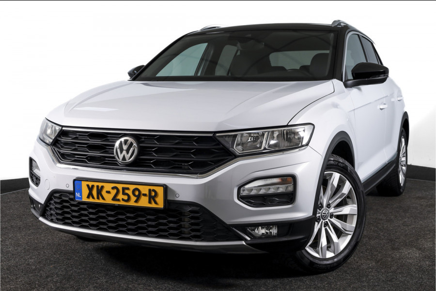 Volkswagen T-Roc 2.0 TSI 190 PK 4Motion Sport - Automaat | Dig. Cockpit | Cruise Control | Stoelverw. | PDC | NAV + App. Connect | ECC | Afn. Trekhaak | LM 17" |