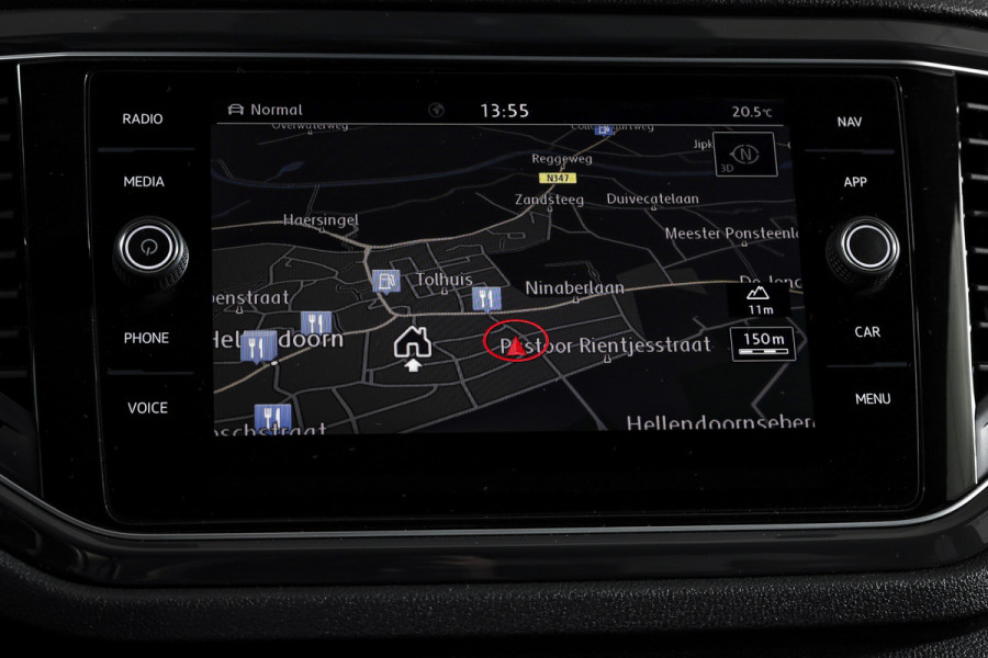 Volkswagen T-Roc 2.0 TSI 190 PK 4Motion Sport - Automaat | Dig. Cockpit | Cruise Control | Stoelverw. | PDC | NAV + App. Connect | ECC | Afn. Trekhaak | LM 17" |