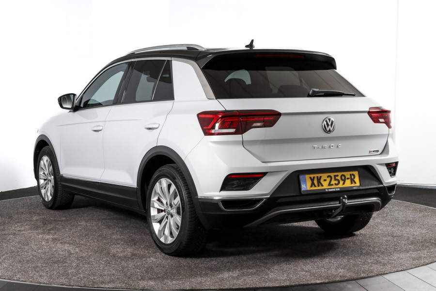 Volkswagen T-Roc 2.0 TSI 190 PK 4Motion Sport - Automaat | Dig. Cockpit | Cruise Control | Stoelverw. | PDC | NAV + App. Connect | ECC | Afn. Trekhaak | LM 17" |