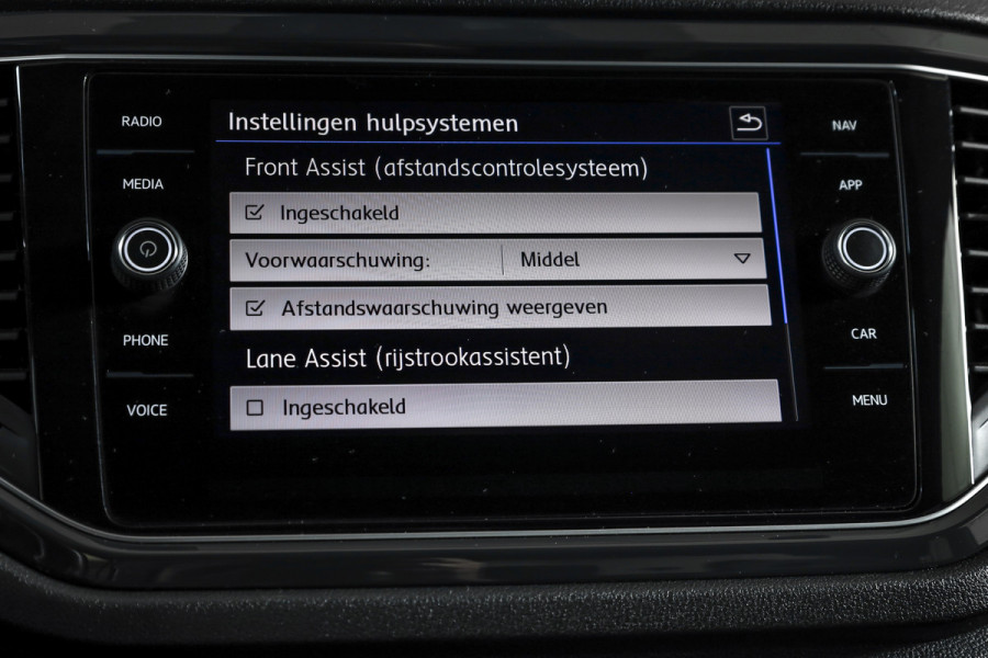 Volkswagen T-Roc 2.0 TSI 190 PK 4Motion Sport - Automaat | Dig. Cockpit | Cruise Control | Stoelverw. | PDC | NAV + App. Connect | ECC | Afn. Trekhaak | LM 17" |