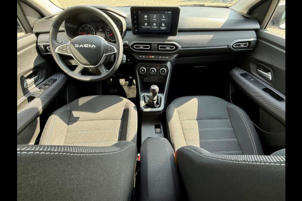 Dacia Sandero 1.0 TCe 100 ECO-G Journey CarPlay, KeyLess, Camera, Clima, Cruise, PDC
