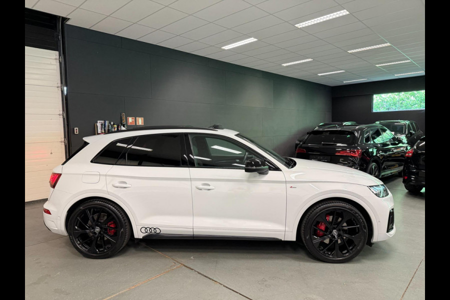 Audi Q5 55 TFSI e SQ5 367PK 3X S-LINE 21'' BLACK-LINE PANO/B&O/H-UP// FULL-OPTION!!