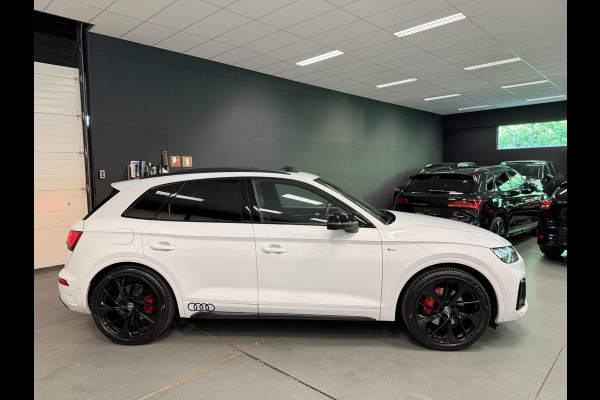 Audi Q5 55 TFSI e SQ5 367PK 3X S-LINE 21'' BLACK-LINE PANO/B&O/H-UP// FULL-OPTION!!