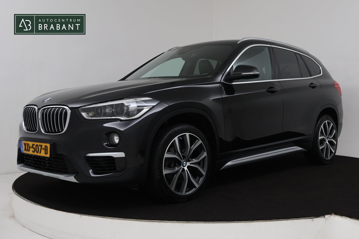 BMW X1 SDrive20i Orange Edition II BMW X1 SDrive20i Orange Edition II