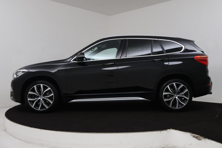 BMW X1 SDrive20i Orange Edition II