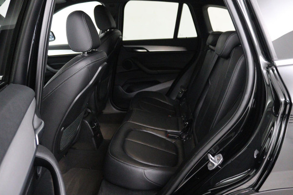 BMW X1 SDrive20i Orange Edition II