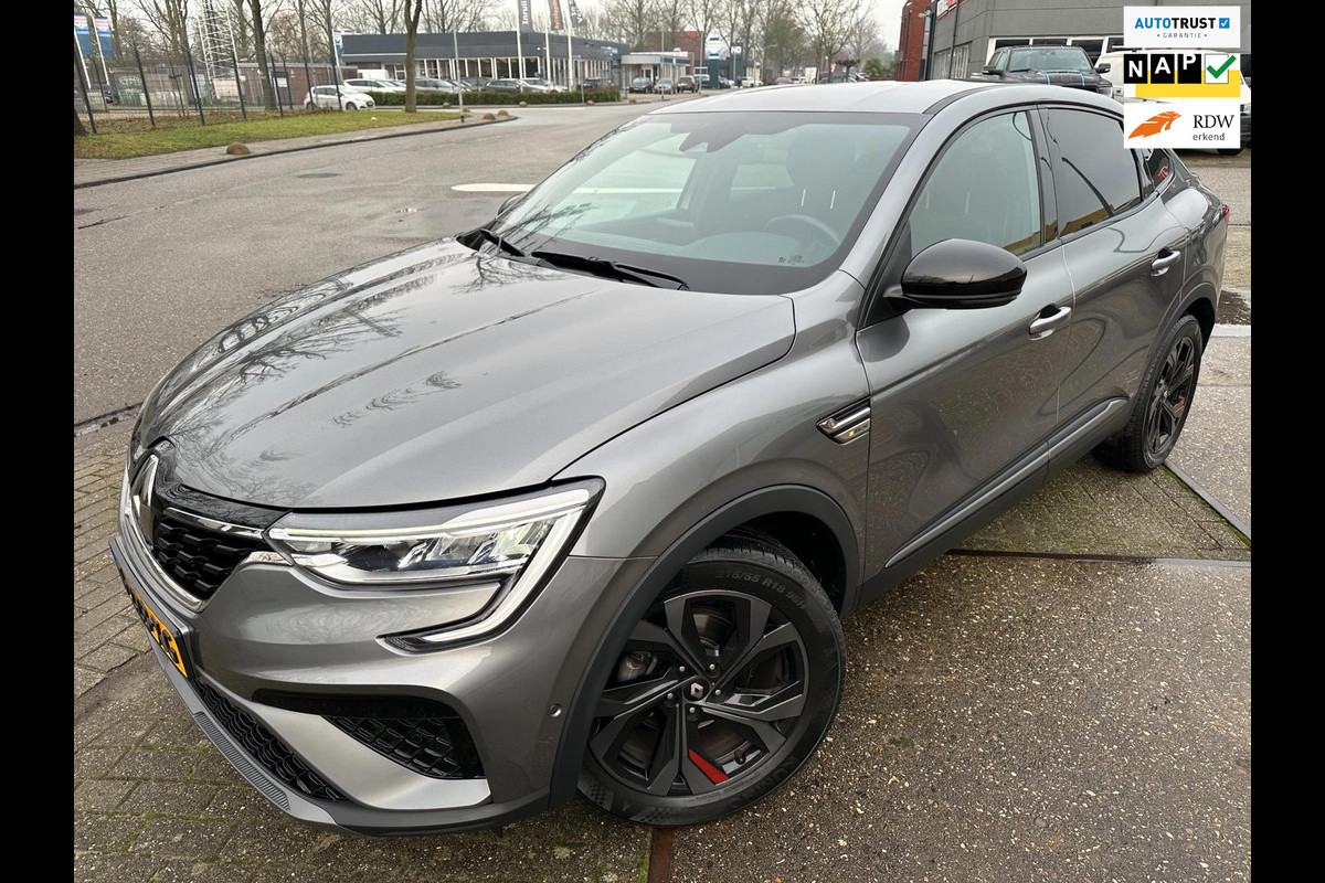Renault Arkana 1.6 E-Tech Hybrid 145 R.S. Line 2022 SPORT LUXE FULL LED NAP Renault Arkana 1.6 E-Tech Hybrid 145 R.S. Line 2022 SPORT LUXE FULL LED NAP