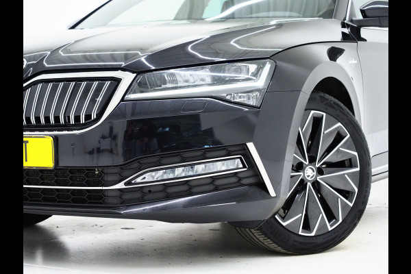 Škoda Superb Combi 1.4 TSI iV Laurin & Klement | Massage | Canton | 360 | Keyless | Adaptive Cruise | Memory | Trekhaak