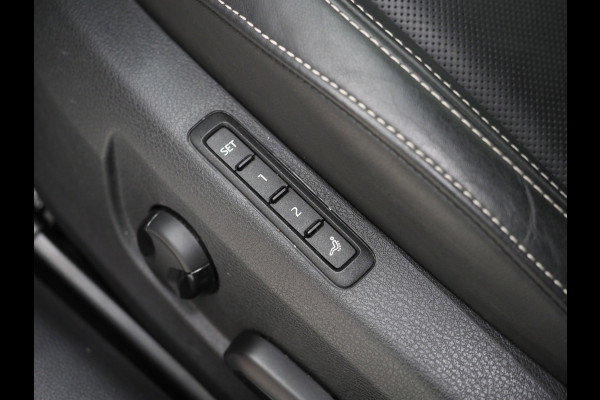 Škoda Superb Combi 1.4 TSI iV Laurin & Klement | Massage | Canton | 360 | Keyless | Adaptive Cruise | Memory | Trekhaak
