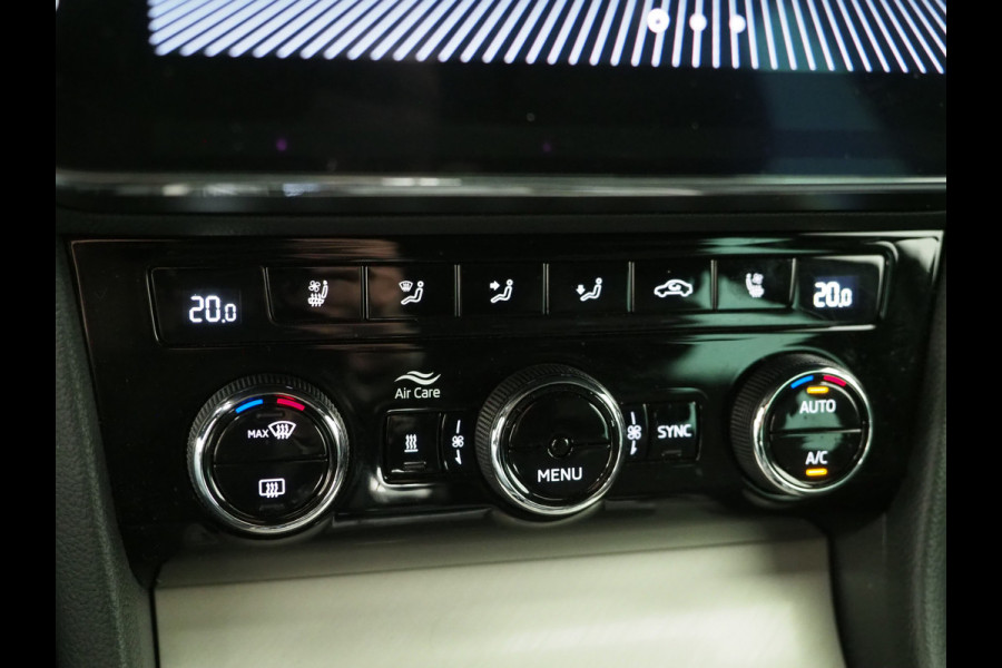 Škoda Superb Combi 1.4 TSI iV Laurin & Klement | Massage | Canton | 360 | Keyless | Adaptive Cruise | Memory | Trekhaak