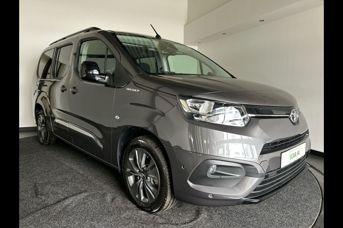 Toyota PROACE CITY Verso Electric Family L2 50 kWh | Navigatie | Airco | Fabrieksgarantie | Soh (batterijcheck) 100% Toyota PROACE CITY Verso Electric Family L2 50 kWh | Navigatie | Airco | Fabrieksgarantie | Soh (batterijcheck) 100%