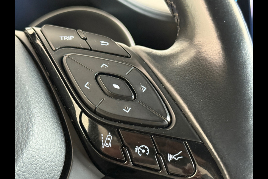 Toyota C-HR 1.8 Hybrid Dynamic Navi|Apple Carplay|Camera|Stoelver