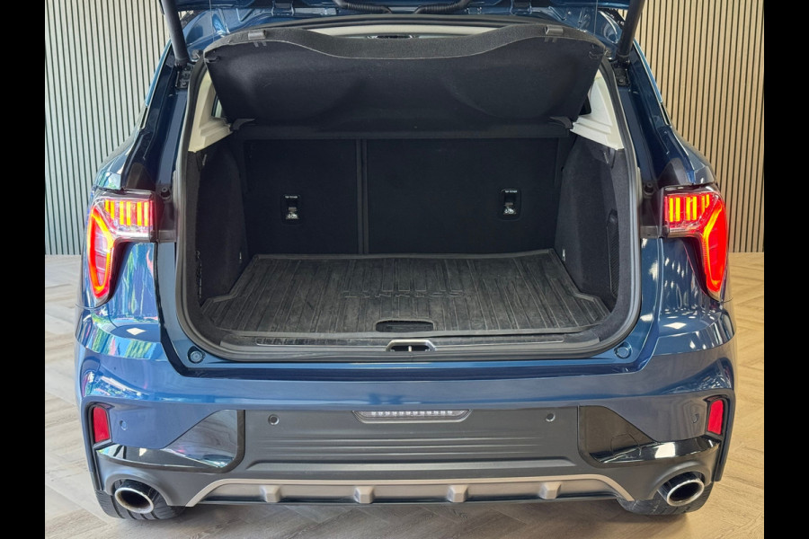 Lynk & Co 01 1.5 AUT. PLUG-IN HYBRIDE PANORAMADAK AIRCO CAMERA CRUISE PDC STOELVERWARMING APPLE CARPLAY