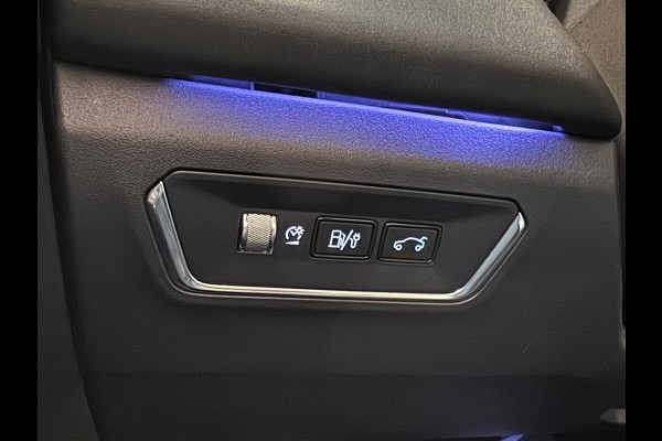 Lynk & Co 01 1.5 AUT. PLUG-IN HYBRIDE PANORAMADAK AIRCO CAMERA CRUISE PDC STOELVERWARMING APPLE CARPLAY