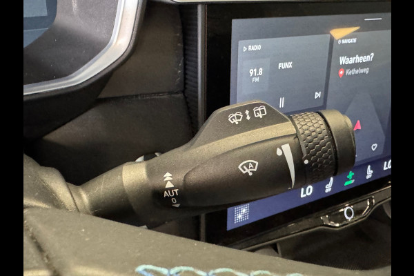 Lynk & Co 01 1.5 AUT. PLUG-IN HYBRIDE PANORAMADAK AIRCO CAMERA CRUISE PDC STOELVERWARMING APPLE CARPLAY