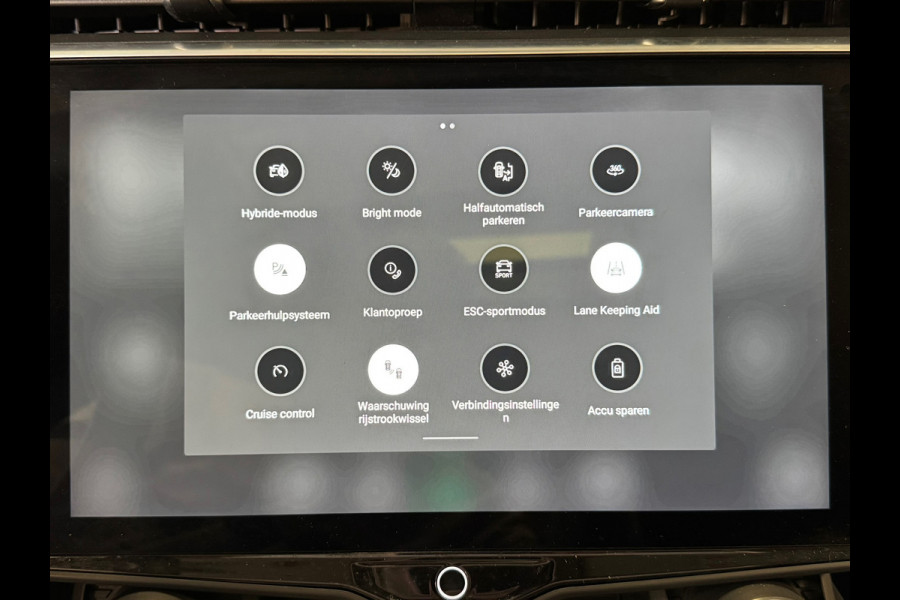 Lynk & Co 01 1.5 AUT. PLUG-IN HYBRIDE PANORAMADAK AIRCO CAMERA CRUISE PDC STOELVERWARMING APPLE CARPLAY