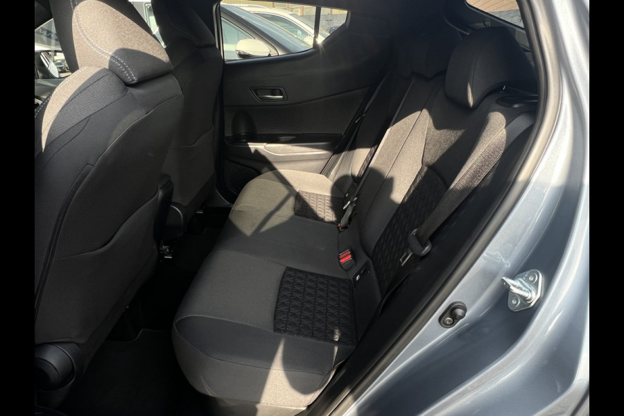 Toyota C-HR 2.0 Hybrid Team D | Navi | Camera | LED | Park Assist