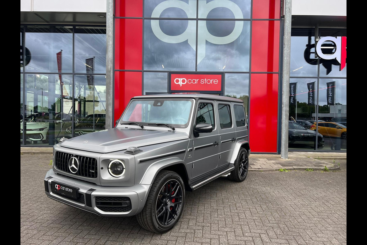 Mercedes-Benz G-Klasse 63 AMG Night Pakket Full Carbon Panorama Burmester Magno grey Mercedes-Benz G-Klasse 63 AMG Night Pakket Full Carbon Panorama Burmester Magno grey
