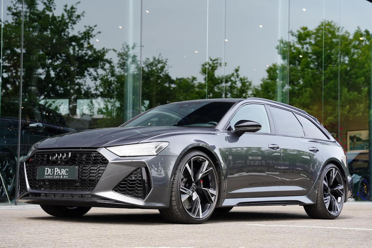 Audi RS6 Avant TFSI Quattro 17 D.Km Sportuitlaat Dynamica Pakket Audi RS6 Avant TFSI Quattro 17 D.Km Sportuitlaat Dynamica Pakket
