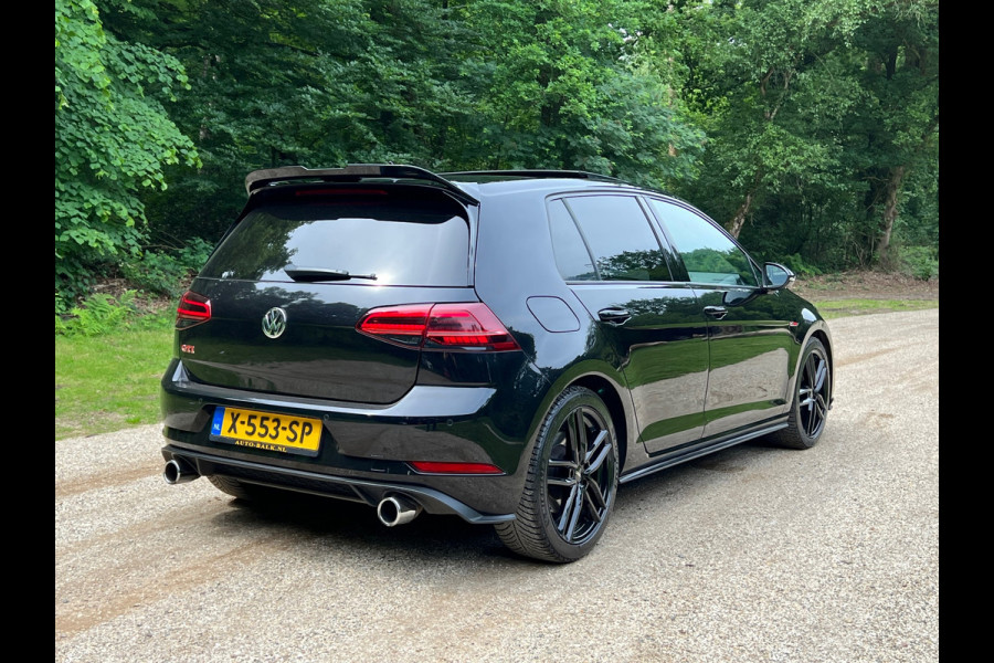 Volkswagen Golf 2.0 TSI GTI Performance | PANO + VIRTUAL + DSG |