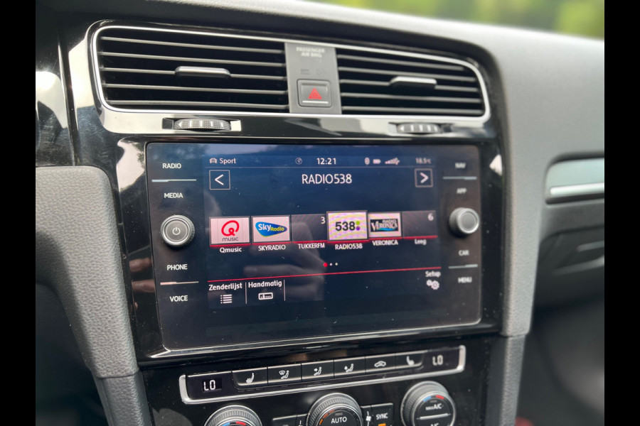 Volkswagen Golf 2.0 TSI GTI Performance | PANO + VIRTUAL + DSG |