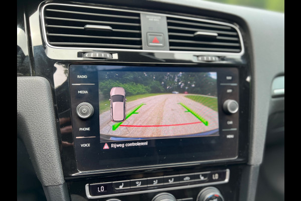 Volkswagen Golf 2.0 TSI GTI Performance | PANO + VIRTUAL + DSG |