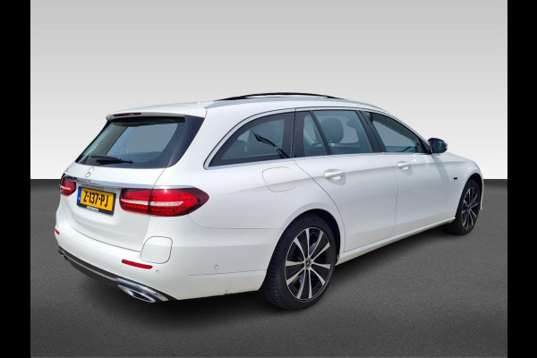 Mercedes-Benz E-Klasse Estate 300 e AMG Line | Burmester | schuifdak |