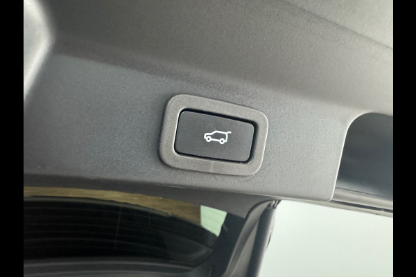Jaguar F-Pace 2.0 P400e R-Dynamic | Black Edition | Pano | Carplay | Meridian