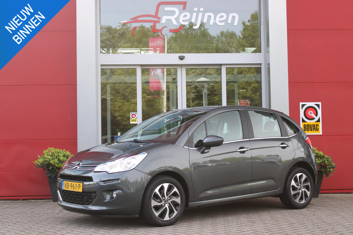 Citroën C3 1.2 82PK AUTOMAAT SELECTION | NAVIGATIE | CLIMATE CONTROL | CRUISE CONTROL | AIRCO | AFNEEMBARE TREKHAAK | UNIEKE KM STAND! | Citroën C3 1.2 82PK AUTOMAAT SELECTION | NAVIGATIE | CLIMATE CONTROL | CRUISE CONTROL | AIRCO | AFNEEMBARE TREKHAAK | UNIEKE KM STAND! |