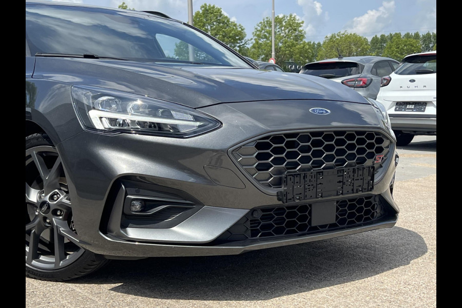 Ford FOCUS Wagon 2.3 EcoBoost ST-3 | 280PK | Adaptive cruise control | Launch control | Winter Pack | Full LED | Camera