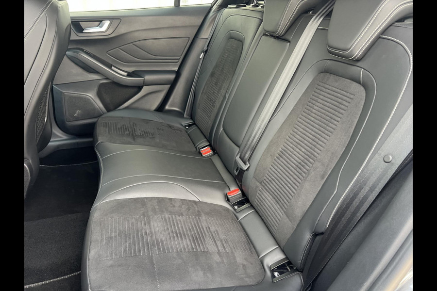 Ford FOCUS Wagon 2.3 EcoBoost ST-3 | 280PK | Adaptive cruise control | Launch control | Winter Pack | Full LED | Camera