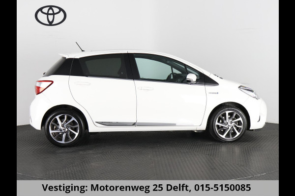 Toyota Yaris 1.5 HYBRID PREMIUM LIMITED GARANTIE 9-2028 PANODAK.NAVI.LEDER.ETC ETC
