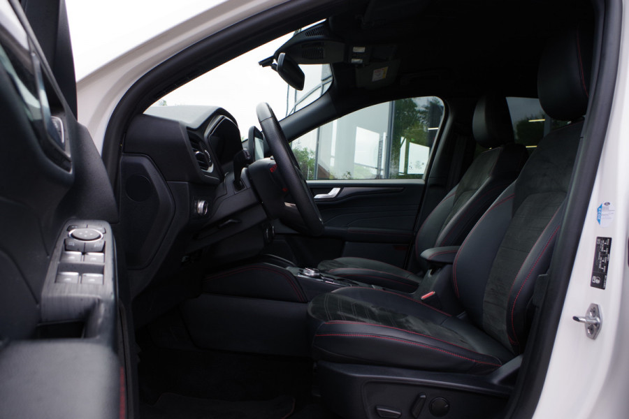 Ford Kuga 2.5 PHEV ST-Line X 225 PK, Head-Up Display, Adap. Cruise Control, Camera, Carplay