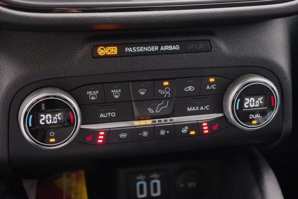 Ford Kuga 2.5 PHEV ST-Line X 225 PK, Head-Up Display, Adap. Cruise Control, Camera, Carplay