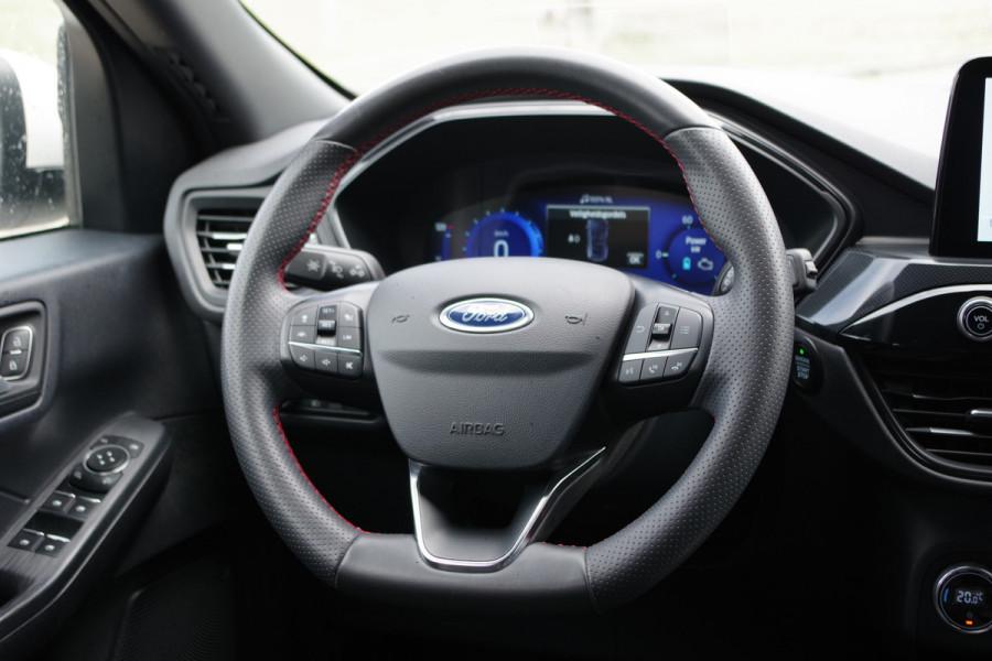 Ford Kuga 2.5 PHEV ST-Line X 225 PK, Head-Up Display, Adap. Cruise Control, Camera, Carplay