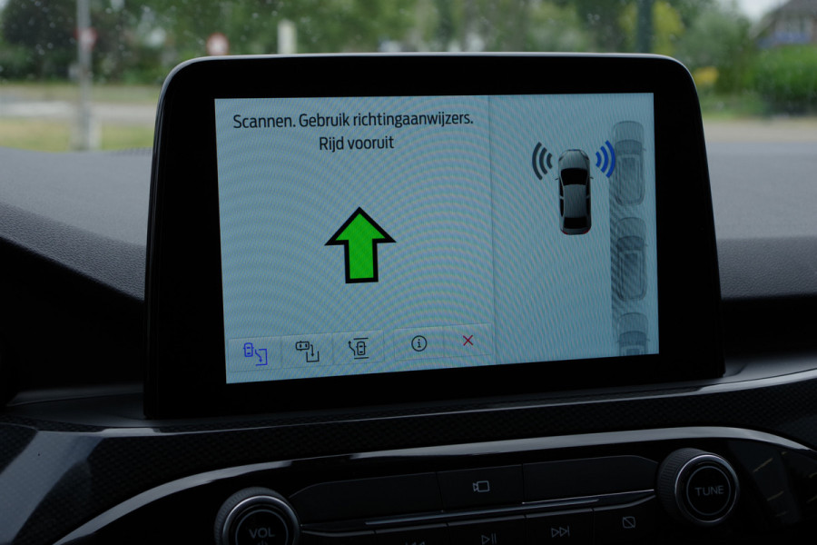 Ford Kuga 2.5 PHEV ST-Line X 225 PK, Head-Up Display, Adap. Cruise Control, Camera, Carplay
