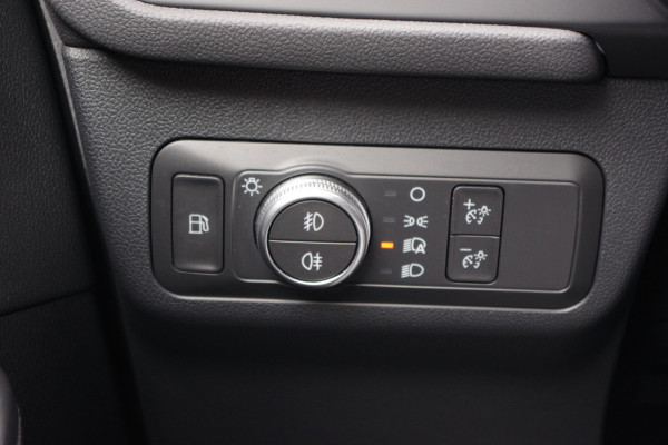 Ford Kuga 2.5 225 PK PHEV ST-Line X, Adap. Cruise Control, 19" LM, Head-Up Display, Camera, Carplay