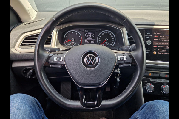 Volkswagen T-Roc 1.5 TSI 150PK Org NL NAP IQ Drive /Trekhaak /Garantie