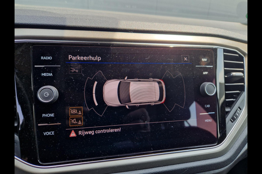 Volkswagen T-Roc 1.5 TSI 150PK Org NL NAP IQ Drive /Trekhaak /Garantie